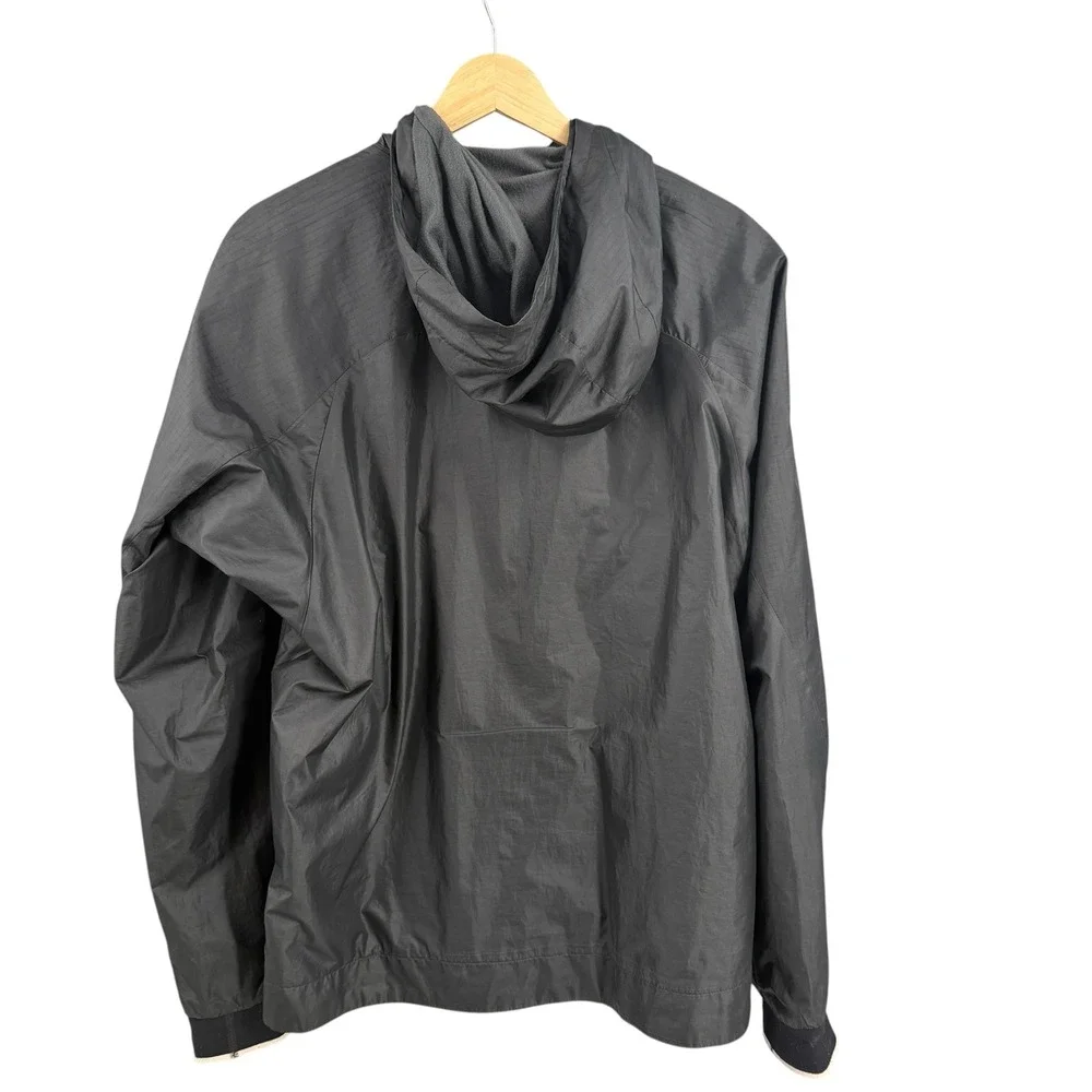 Nike windrunner jacket